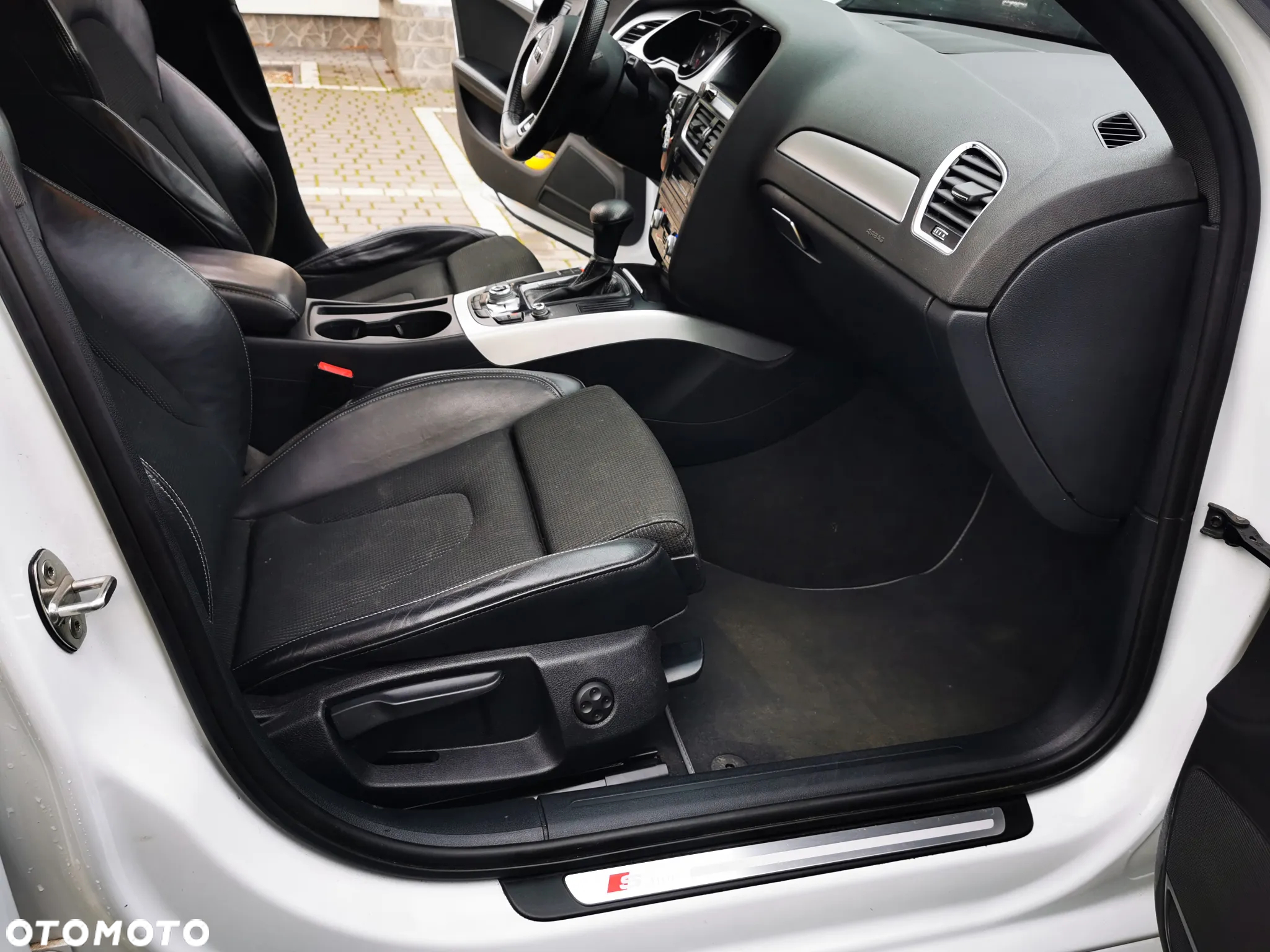 Audi A4 Avant 1.8 TFSI multitronic S line Sportpaket - 12