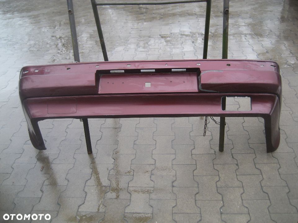 peugeot 605 przed liftem zderzak tył tylni