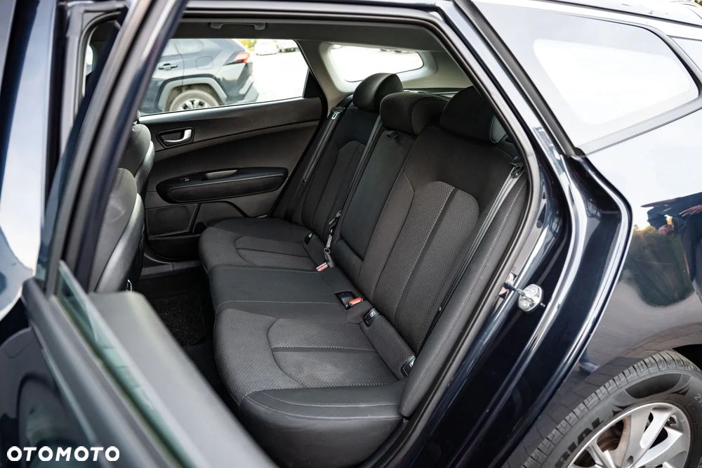 Kia Optima 1.7 CRDI XL - 24