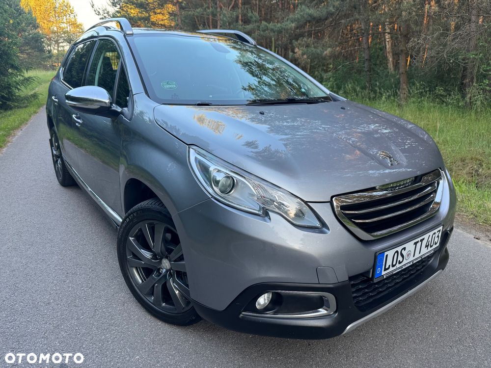Peugeot 2008 1.6 BlueHDi Allure S&S - 2