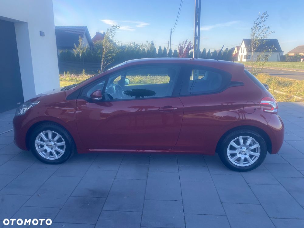 Peugeot 208 1.4 VTi Active - 32