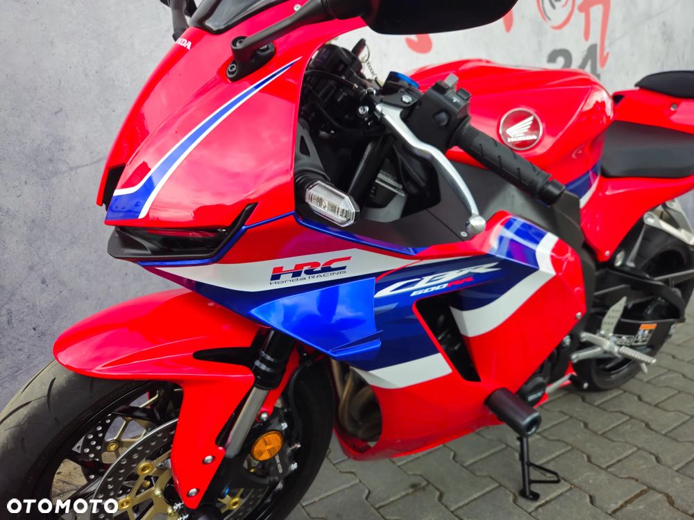 Honda CBR - 30