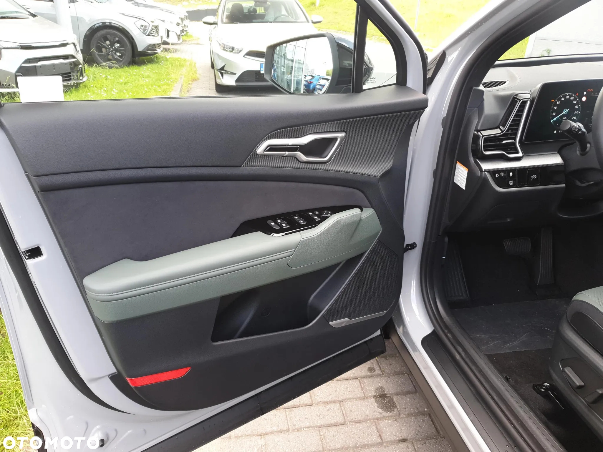 Kia Sportage 1.6 T-GDI HEV Anniversary 4WD - 13