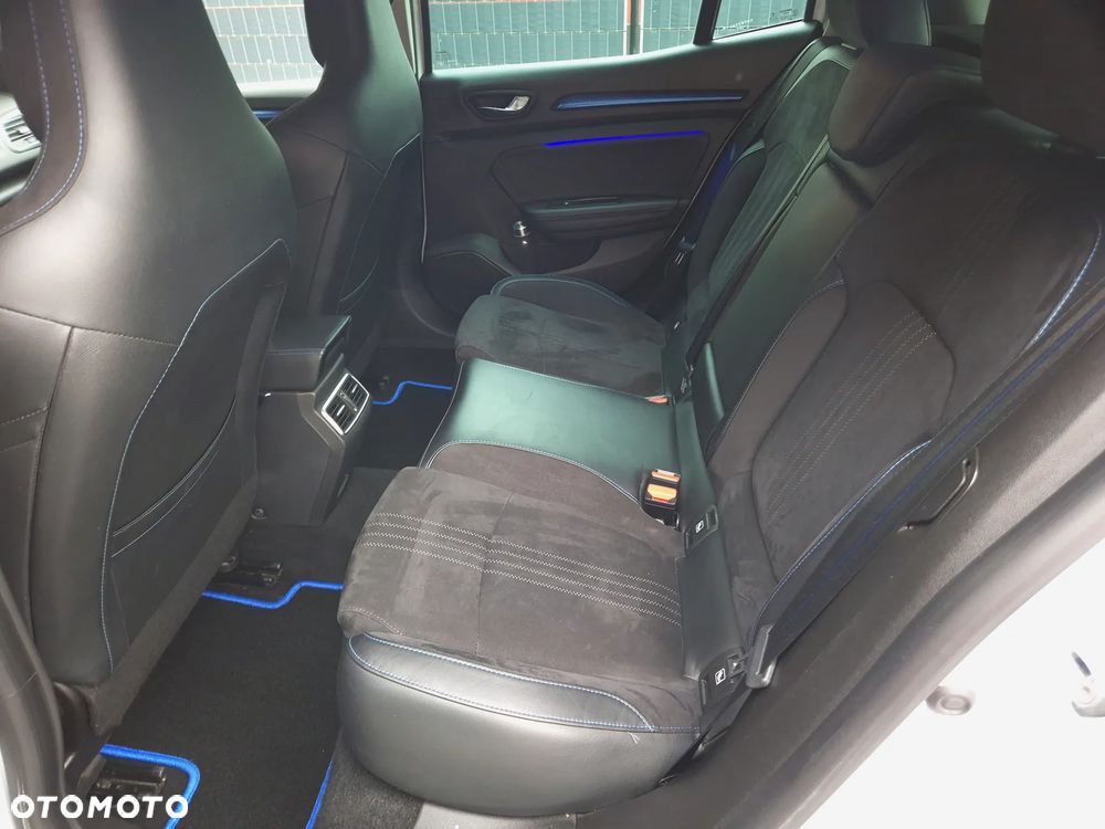 Renault Megane 1.6 TCe GT EDC - 27
