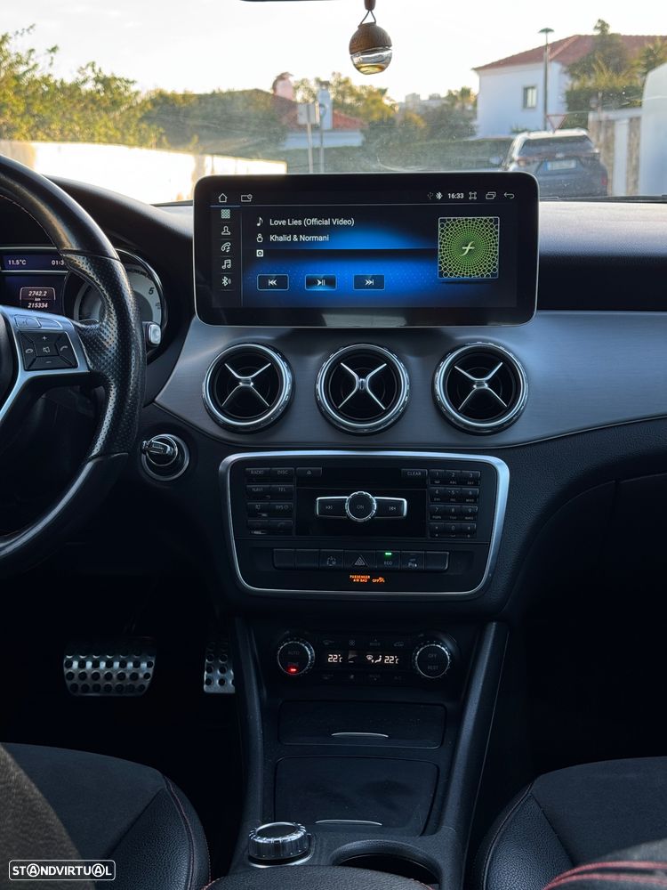 Mercedes-Benz GLA 220 CDi AMG Line - 11