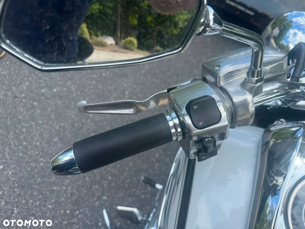 Yamaha Raider - 22