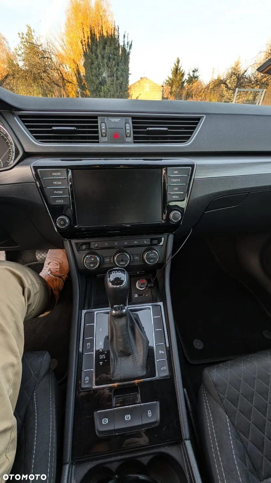 Skoda Superb 2.0 TDI Style DSG - 5