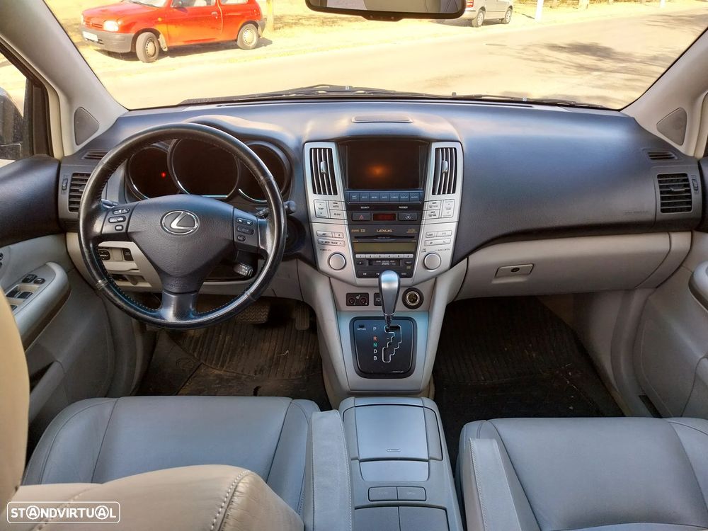 Lexus RX 400h Medium 17 - 12