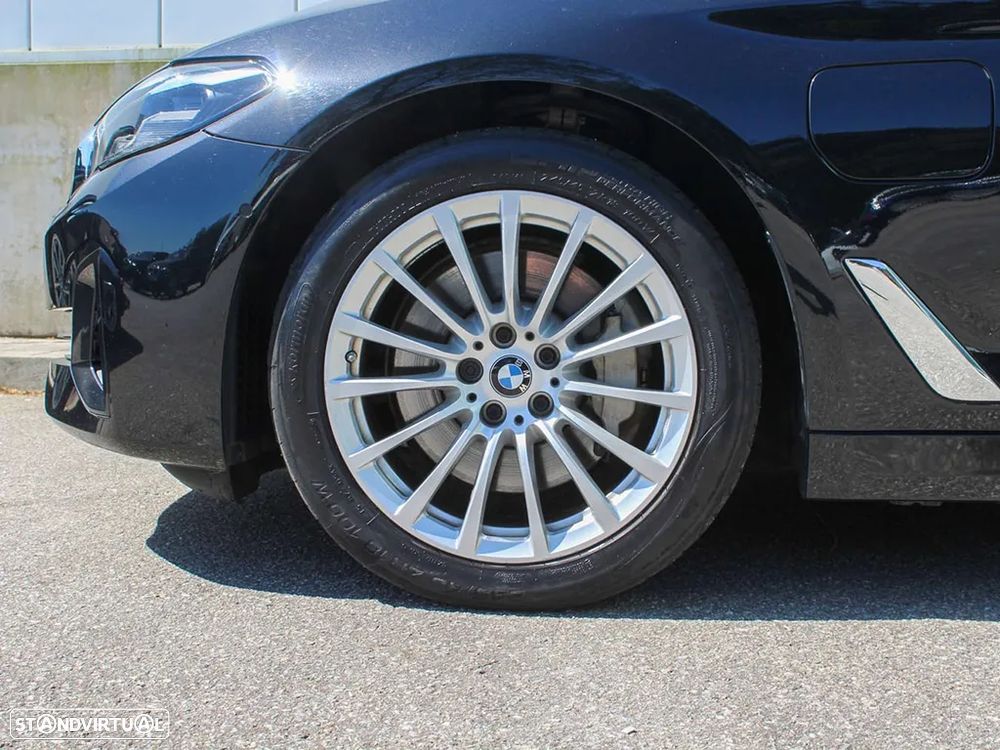 BMW 530 e - 6