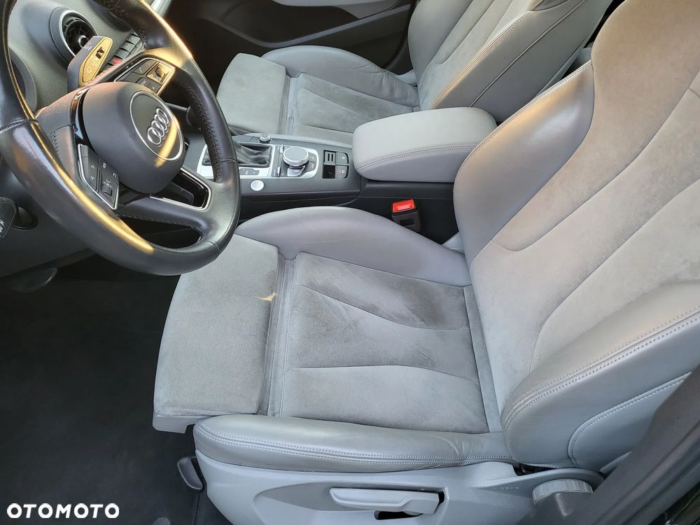 Audi A3 Limousine 35 TFSI Sport S tronic - 34