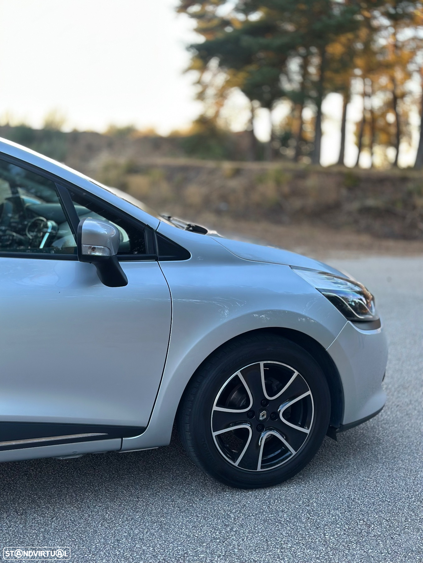 Renault Clio 0.9 TCE Limited - 19