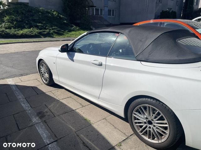 BMW Seria 2 220i - 9