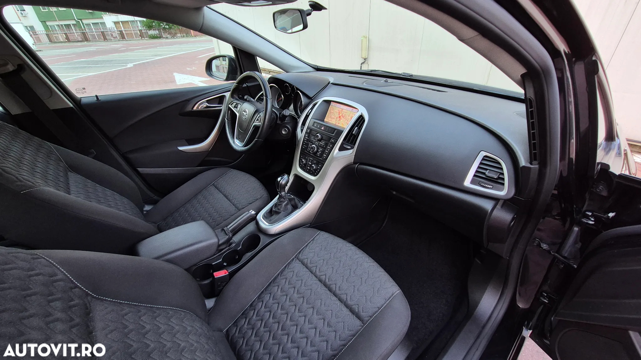 Opel Astra 1.7 CDTI DPF Active - 11