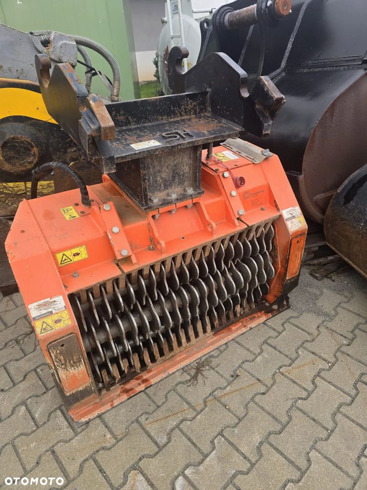 Komatsu PW 160 - 21