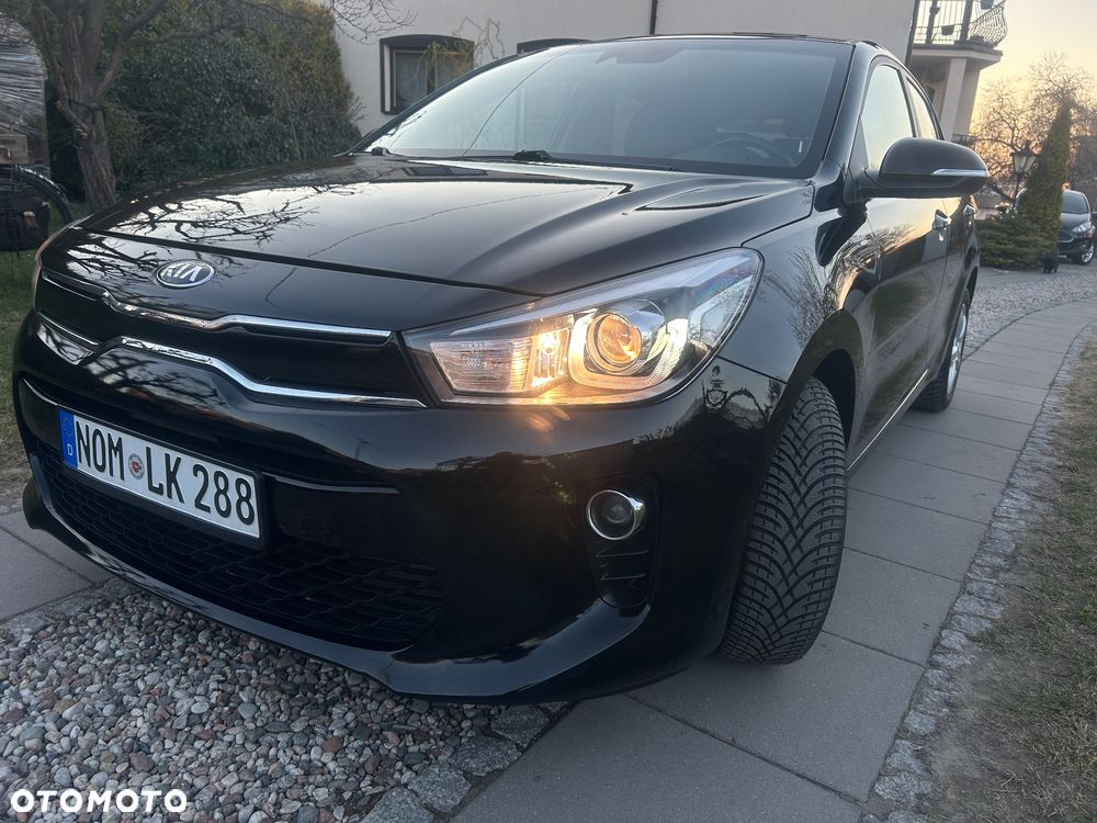 Kia Rio - 21