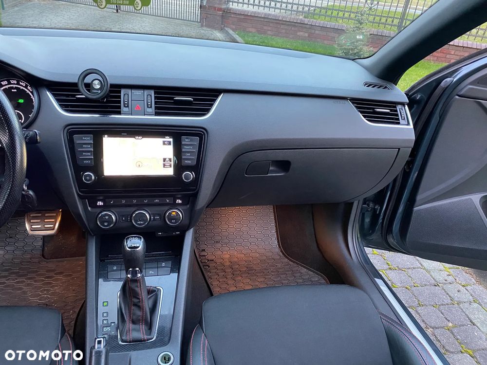 Skoda Octavia 2.0 TDI (Green tec) DSG RS - 23
