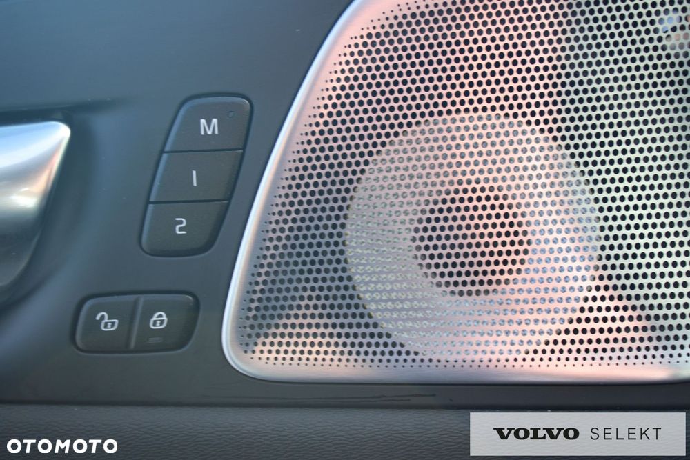 Volvo XC 60 - 18