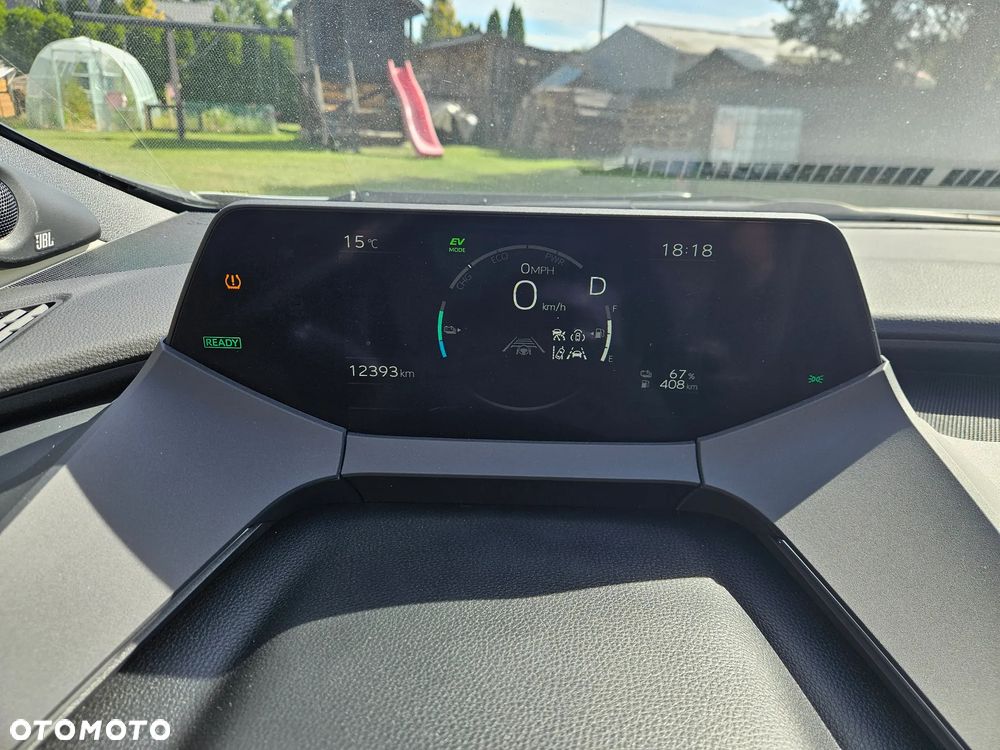 Toyota Prius Hybrid - 11