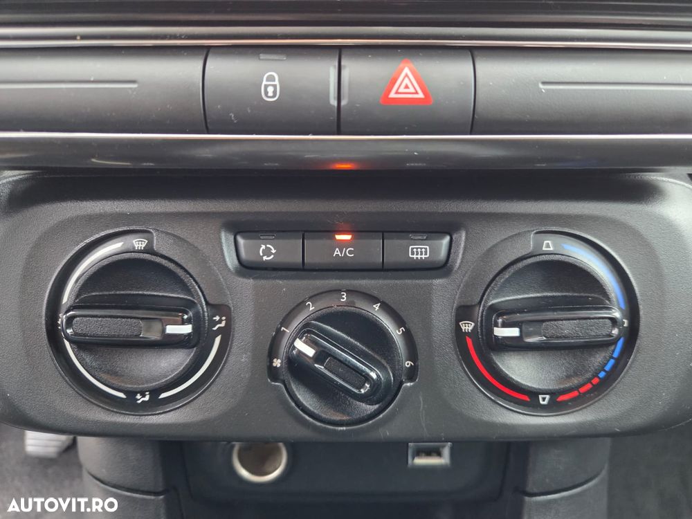 Citroën C3 Pure Tech 82 FEEL - 26