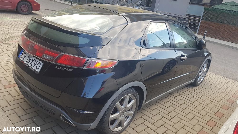 Honda Civic 1.8 TypeS Plus - 9