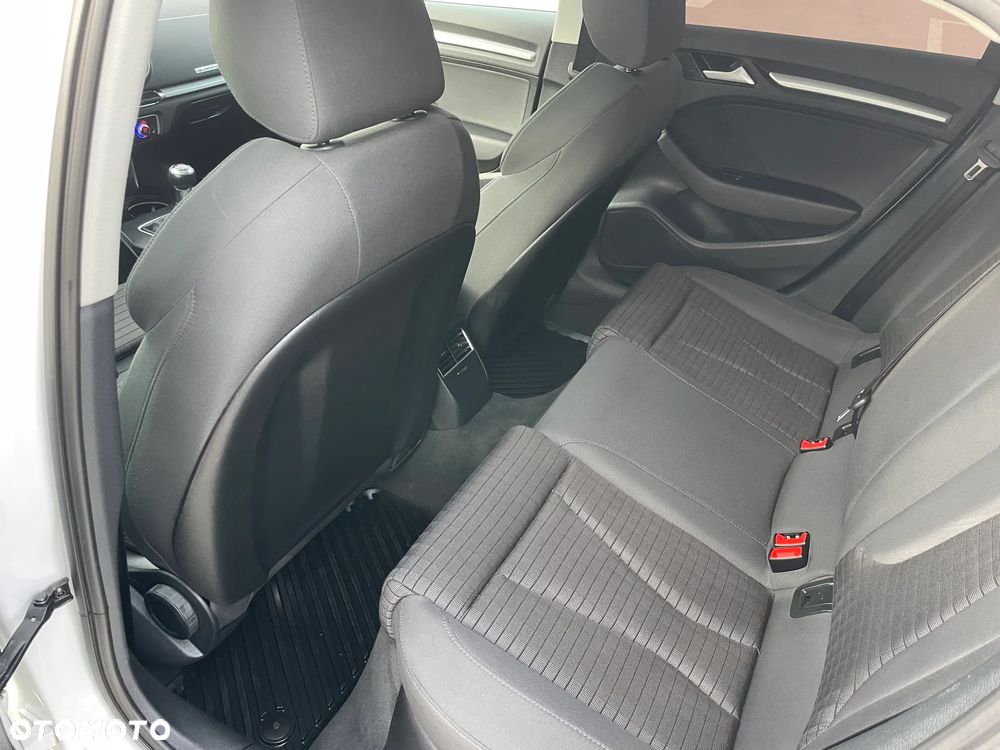 Audi A3 Limousine 2.0 TDI (clean diesel) quattro Ambition - 23