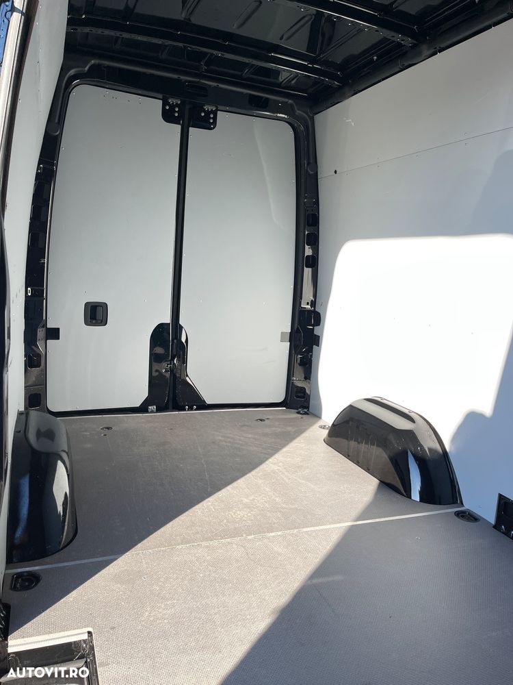 Mercedes-Benz Sprinter 316CDI  AUTOMAT MEDIU - 17