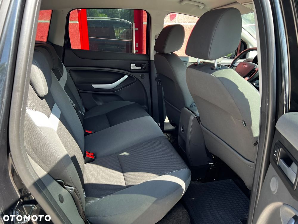 Ford Kuga 2.0 TDCi 4WD Trend - 8