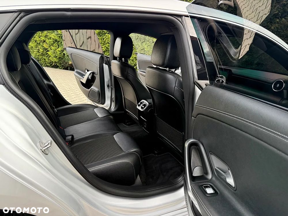 Mercedes-Benz CLA 180 d 8G-DCT Edition AMG Line - 19