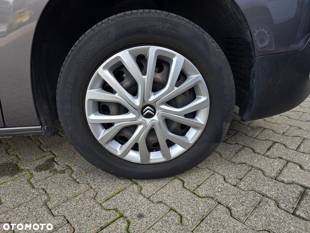 Citroën Berlingo M 1.2 PureTech Feel S&S - 11