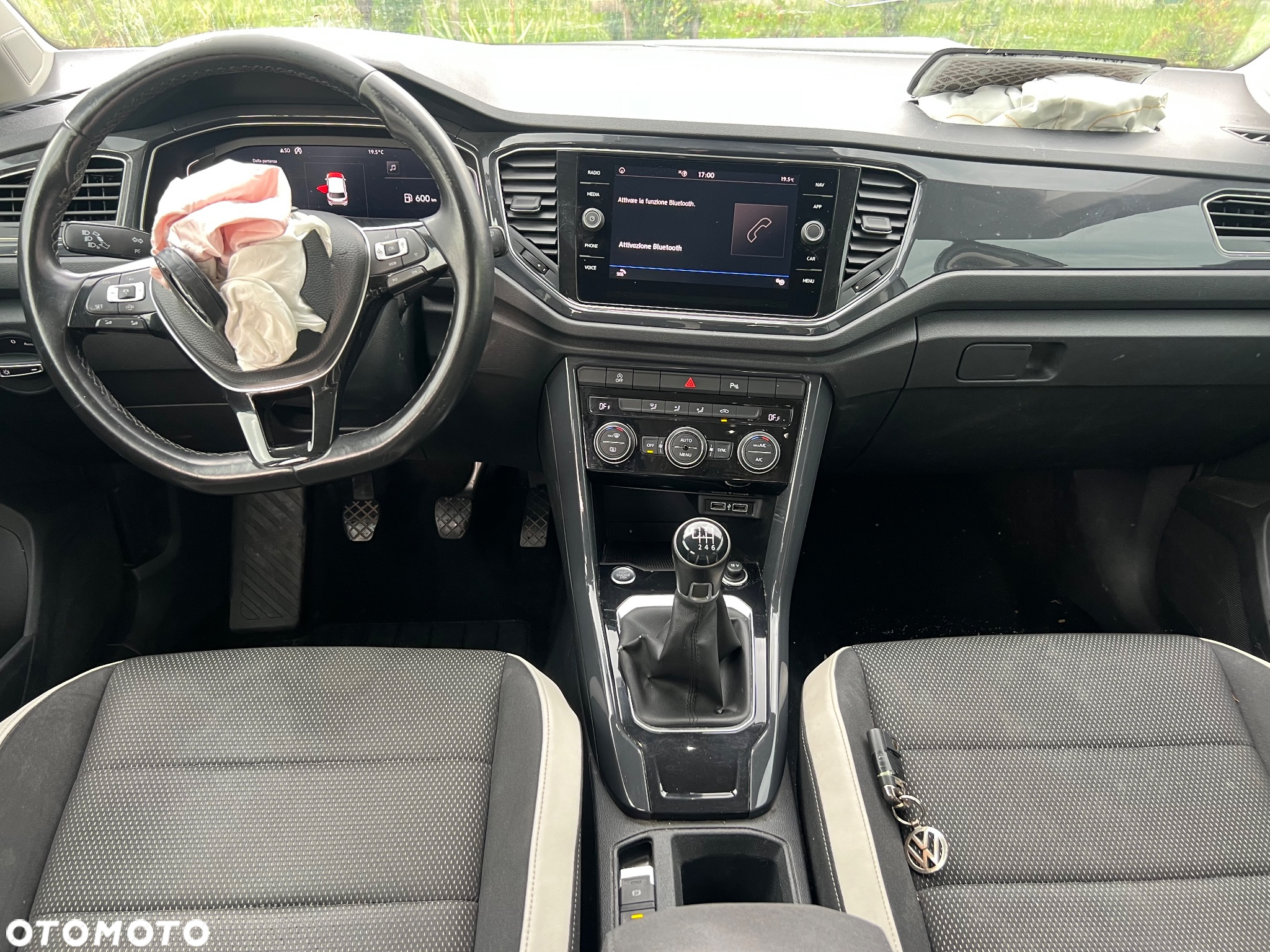 Volkswagen T-Roc 1.6 TDI SCR Style - 13
