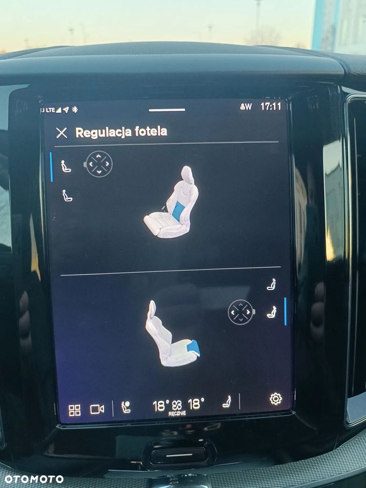 Volvo XC 60 B4 D AWD Geartronic Inscription - 31