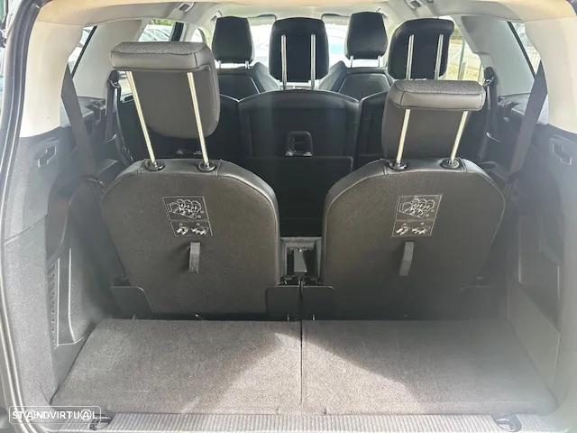 Peugeot 5008 1.5 BlueHDi Allure Pack EAT8 - 18