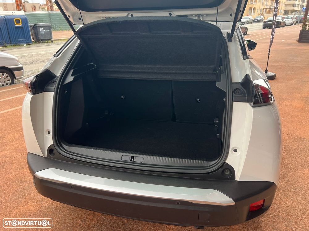 Peugeot 2008 1.2 PureTech Active Pack - 14