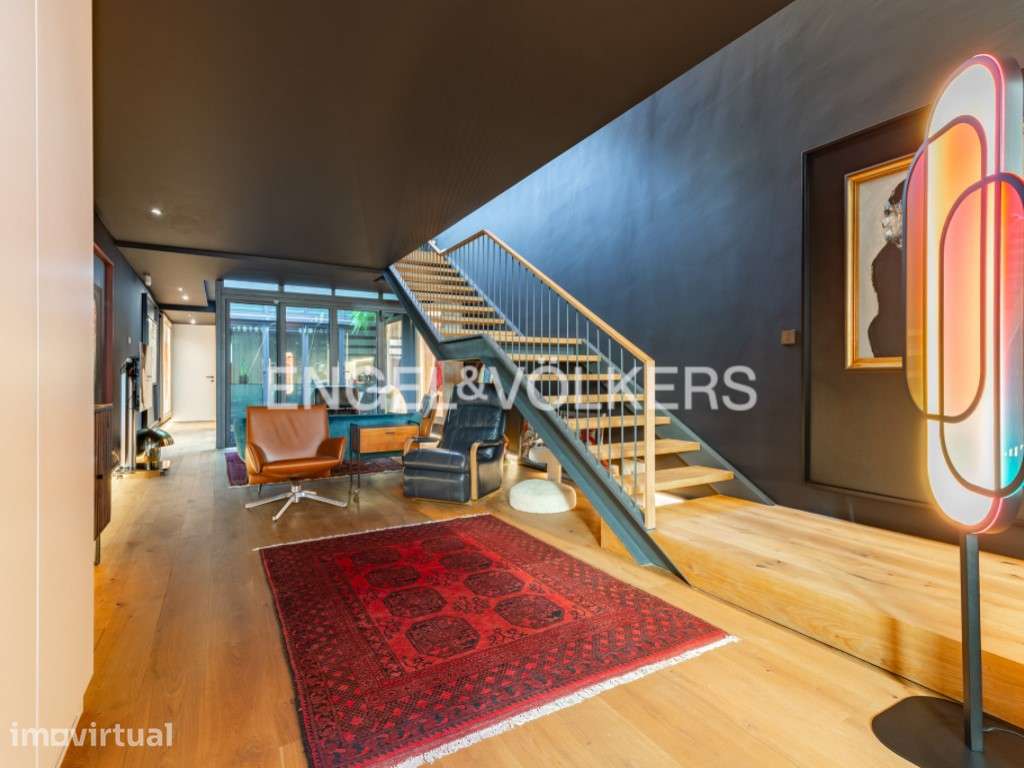 Loft Duplex no Condomínio Bom Sucesso - Grande imagem: 2/28