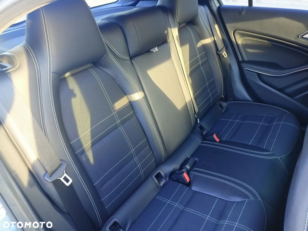 Mercedes-Benz Klasa A 200 - 19