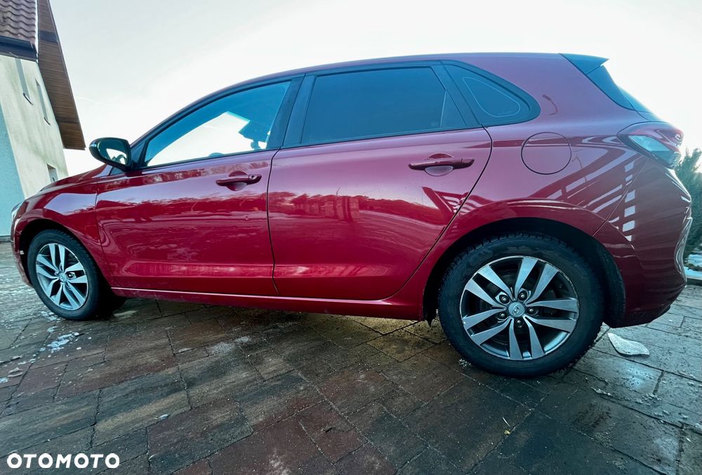 Hyundai i30 1.4 Classic + - 13