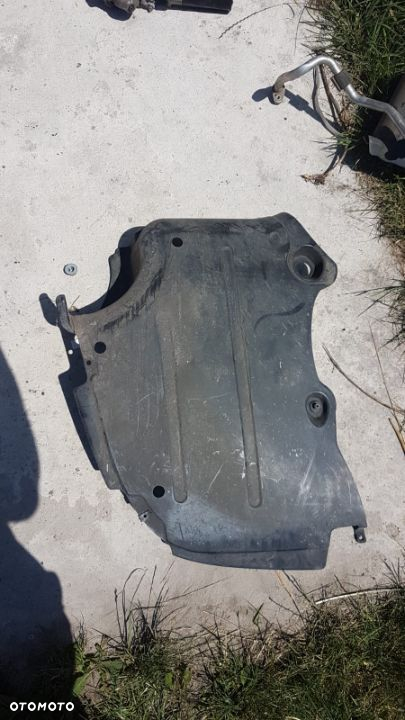 Osłona płyta podwozia Audi A4B6 B7 - 2