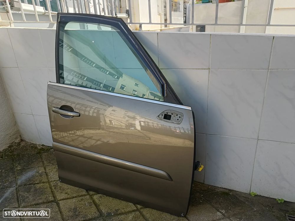 Porta direita Citroen grand Picasso C4 2008 - 3