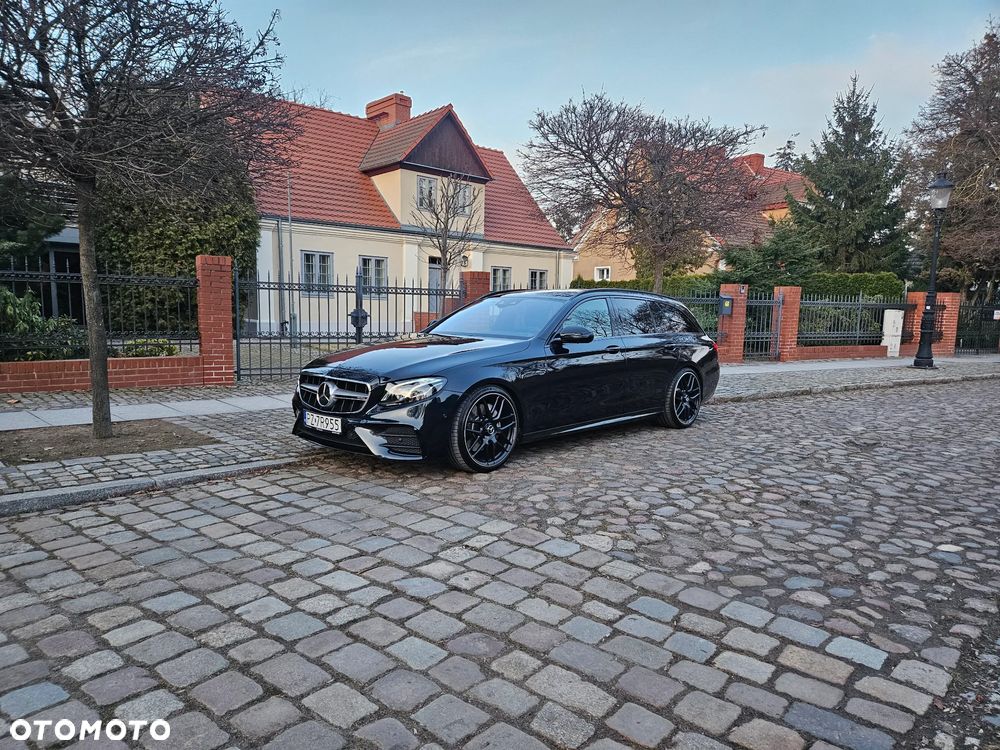 Mercedes-Benz Klasa E 400 4Matic 9G-TRONIC AMG Line - 16