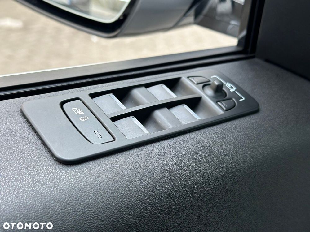 Land Rover Discovery Sport - 29
