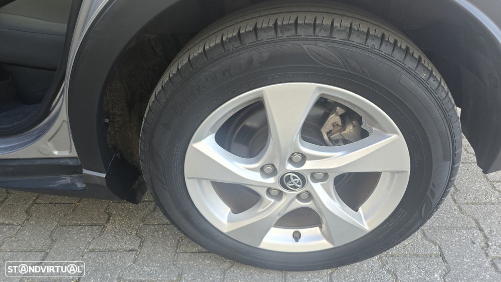 Toyota C-HR 1.8 HSD Comfort+P.Style - 24