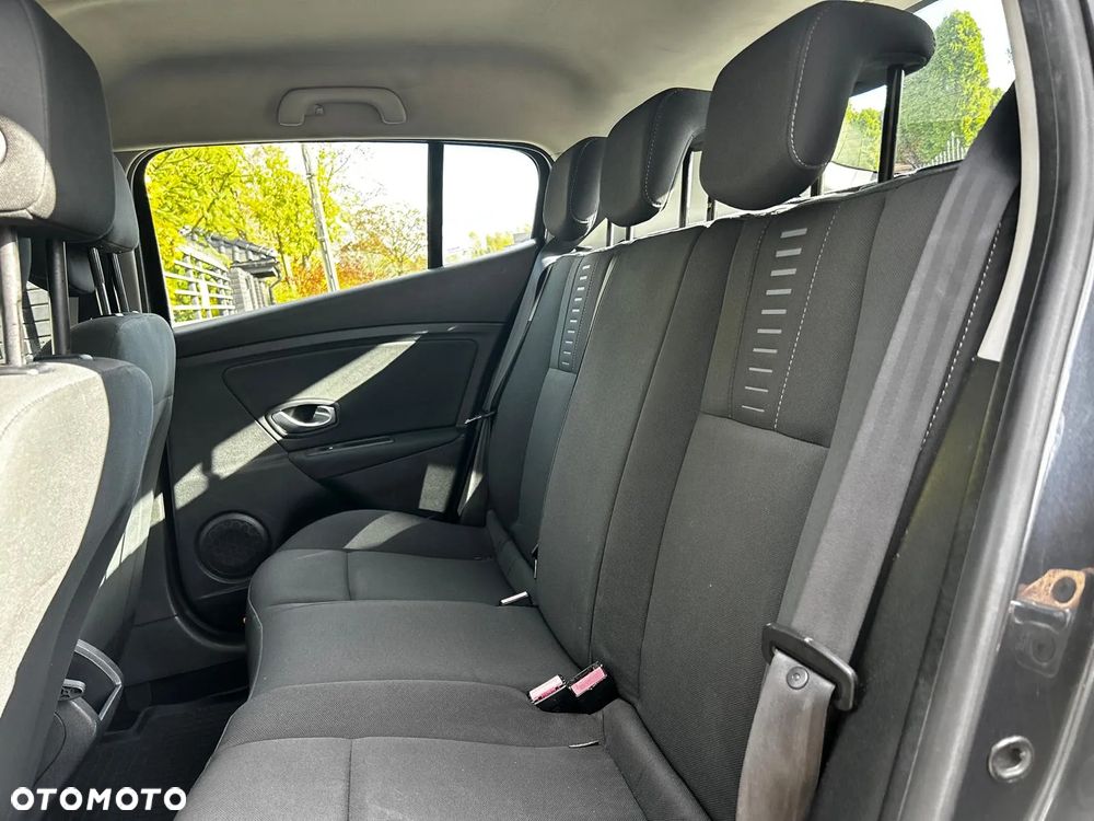 Renault Megane 1.5 dCi Expression - 17