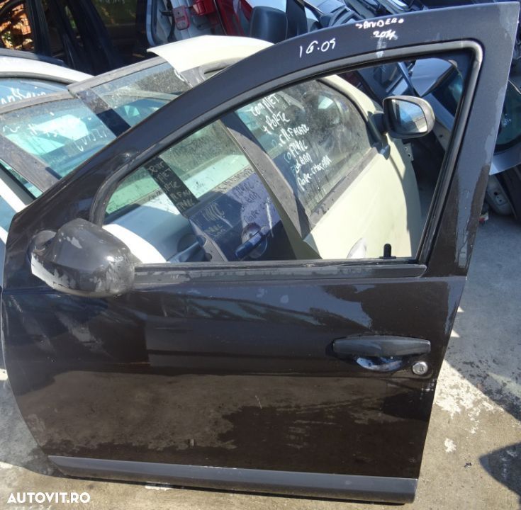 Usa stanga fata Dacia Duster din 2008 completa fara oglinda - 1