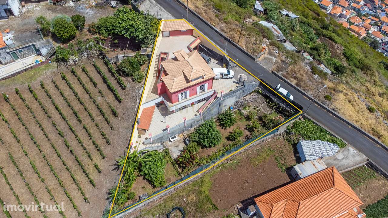 Moradia T2 + 2 com Vista Mar e Excelente Localização – Água de Pena, M - Grande imagem: 2/42