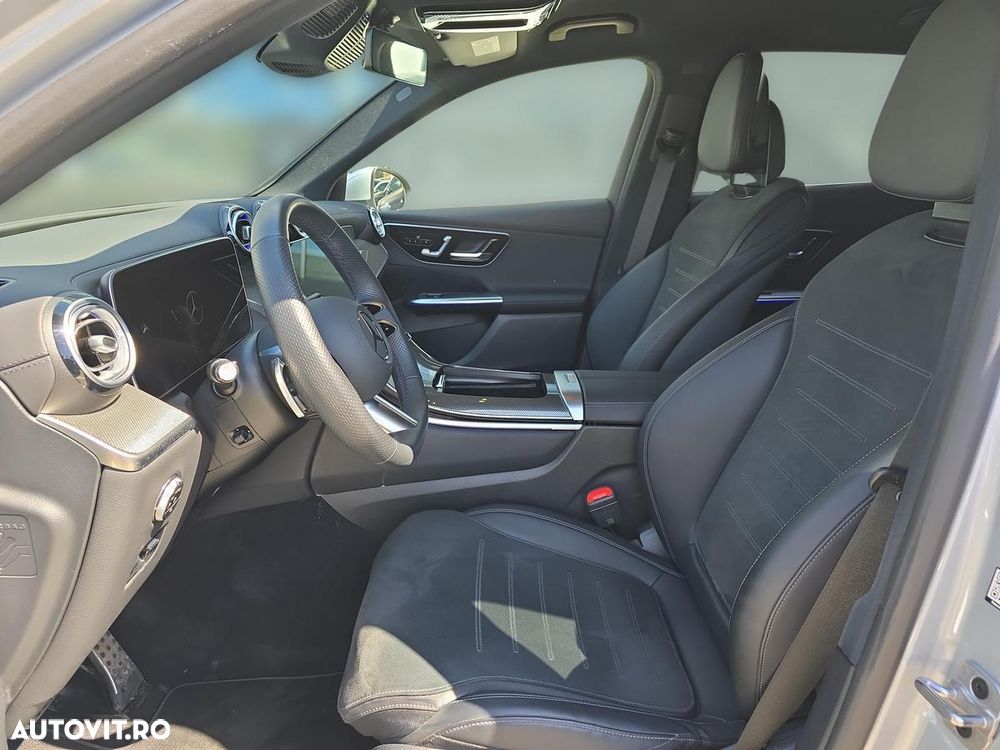 Mercedes-Benz GLC 300 d 4Matic 9G-TRONIC AMG Line Advanced - 12