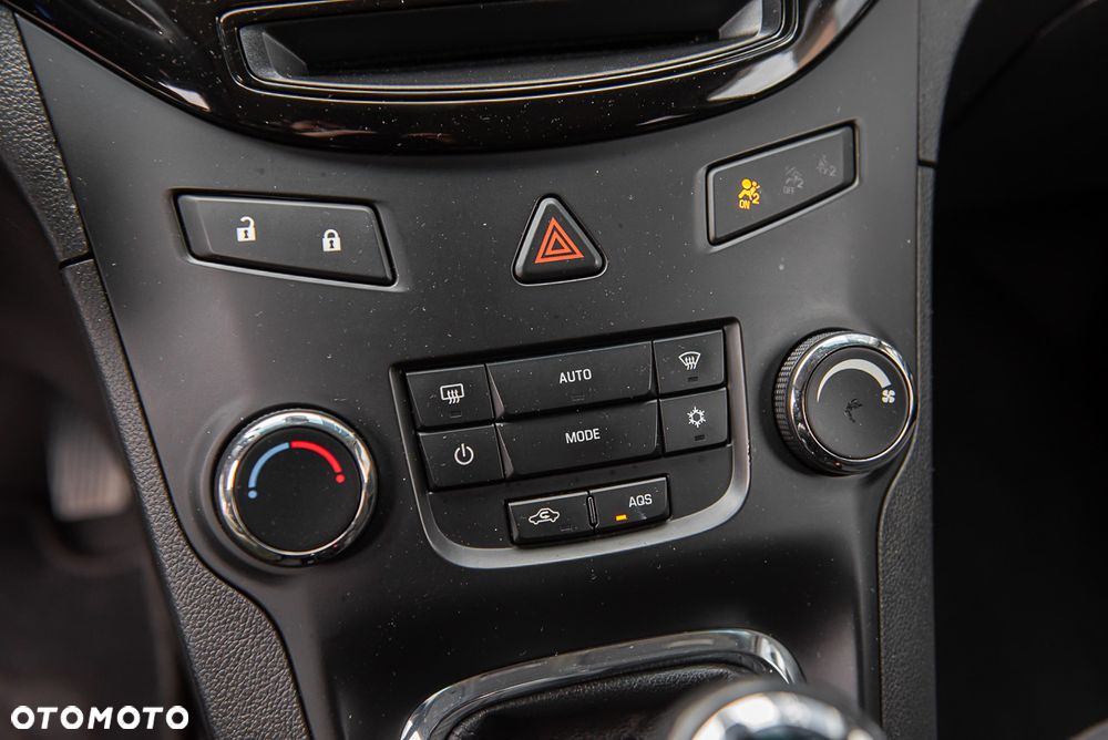 Chevrolet Orlando - 21