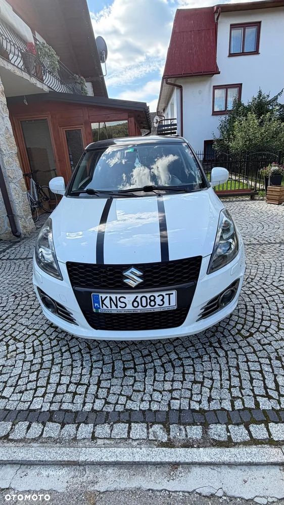 Suzuki Swift 1.6 Sport - 1