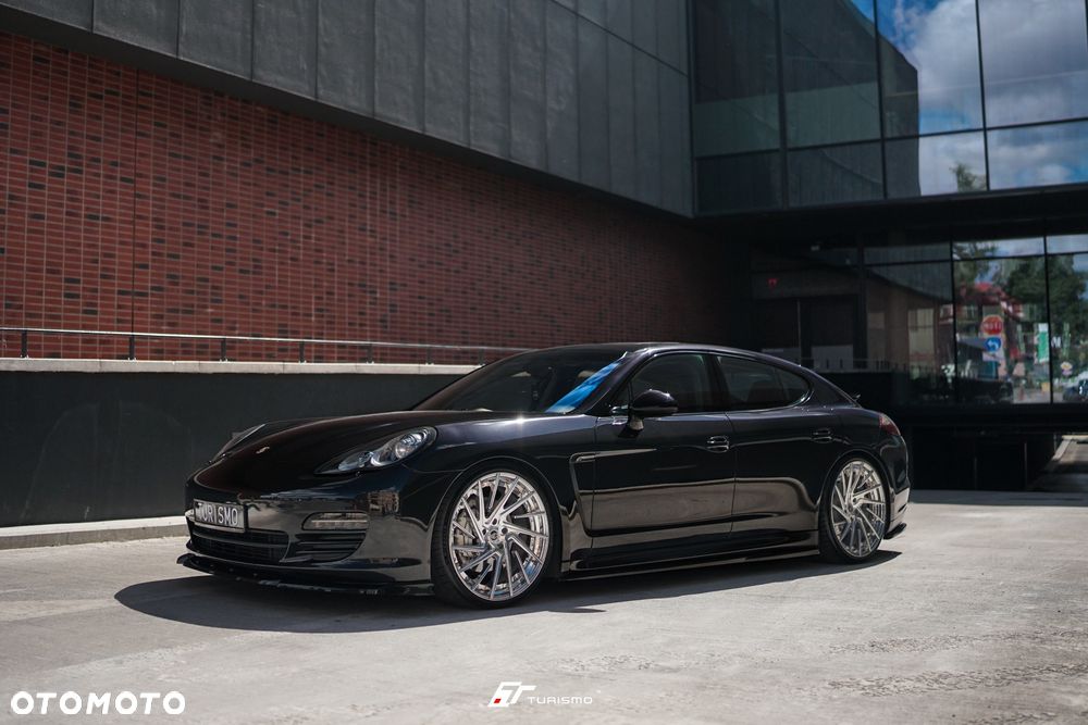 Porsche Panamera 4S - 2