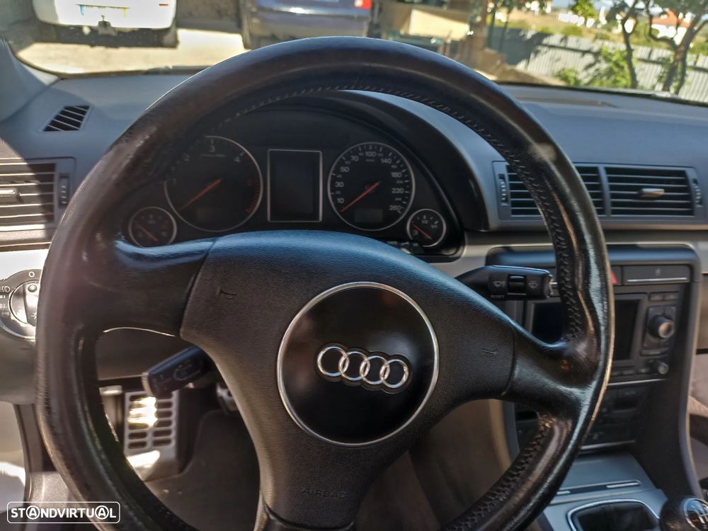 Audi A4 1.9 TDI m5 - 7