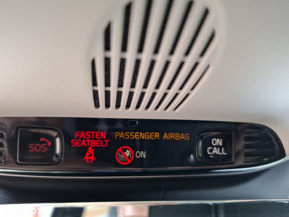 Volvo XC 40 T2 Core - 28